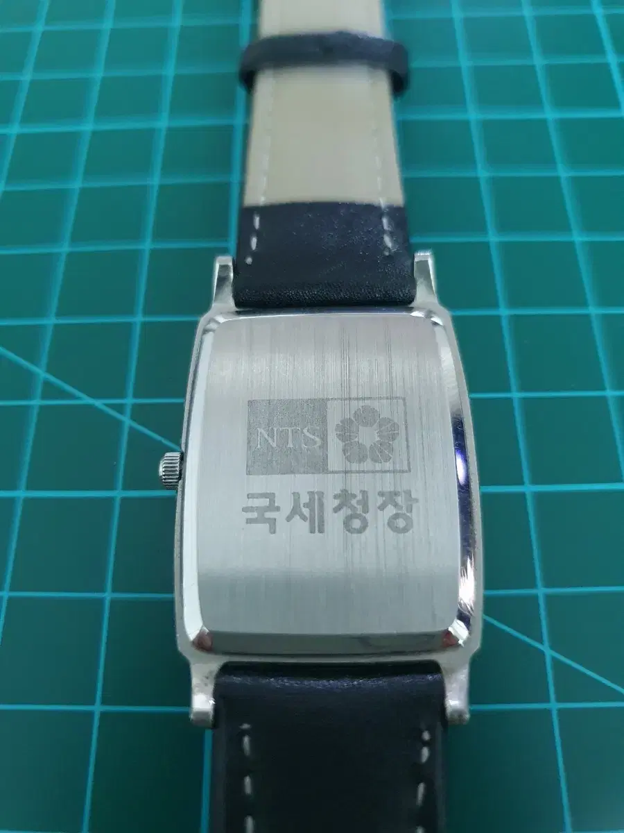 thumbnail-4